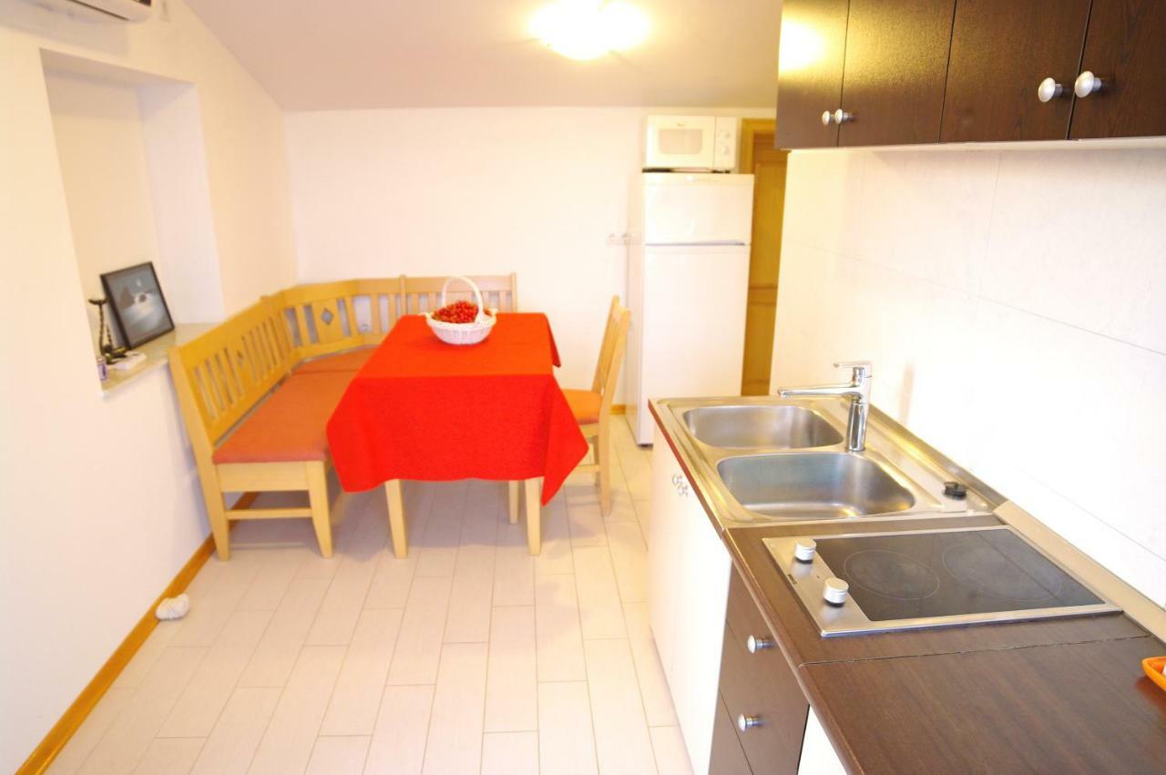 Apartments Cezar Vinkuran Zewnętrze zdjęcie
