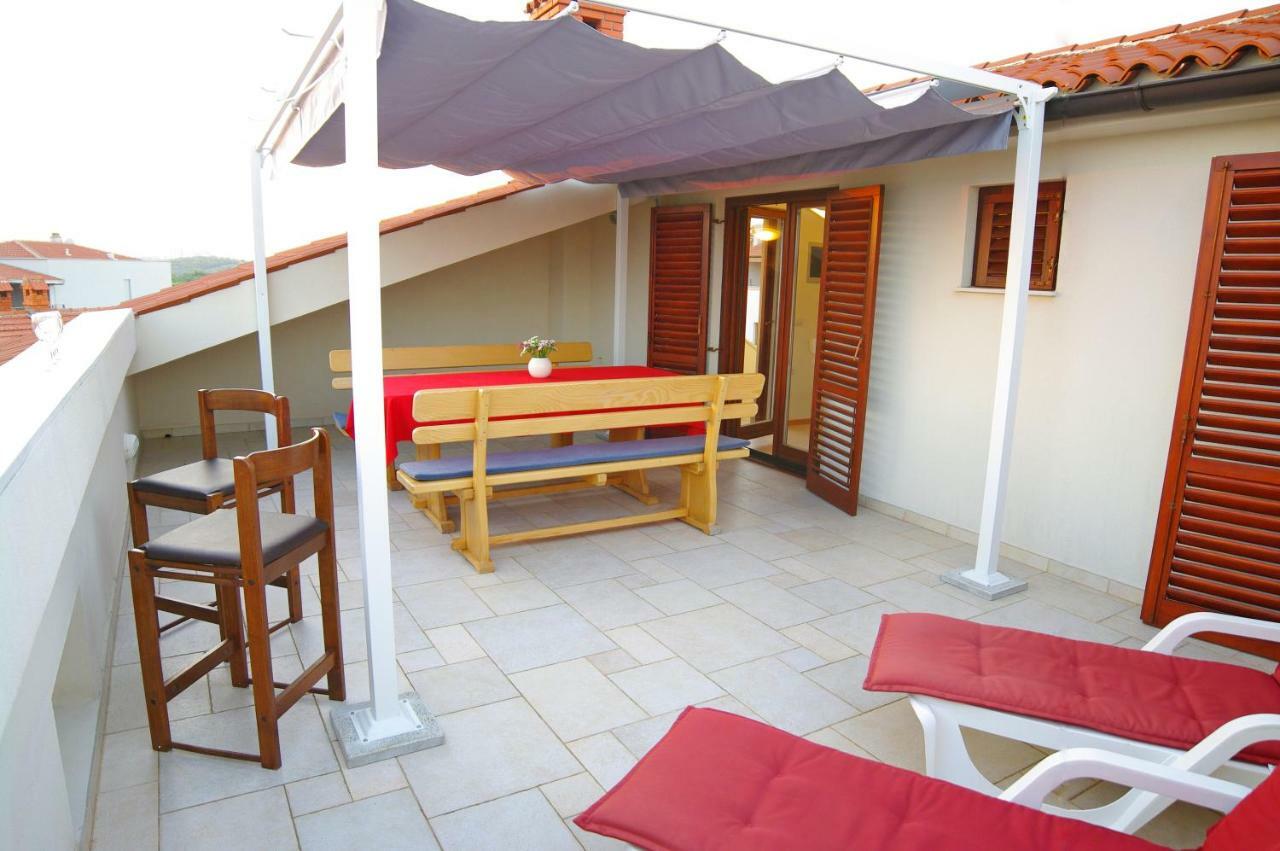 Apartments Cezar Vinkuran Zewnętrze zdjęcie