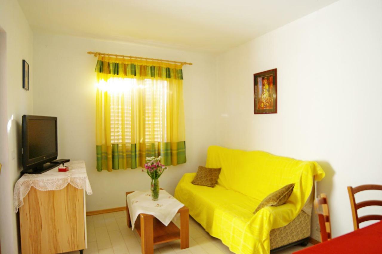 Apartments Cezar Vinkuran Zewnętrze zdjęcie